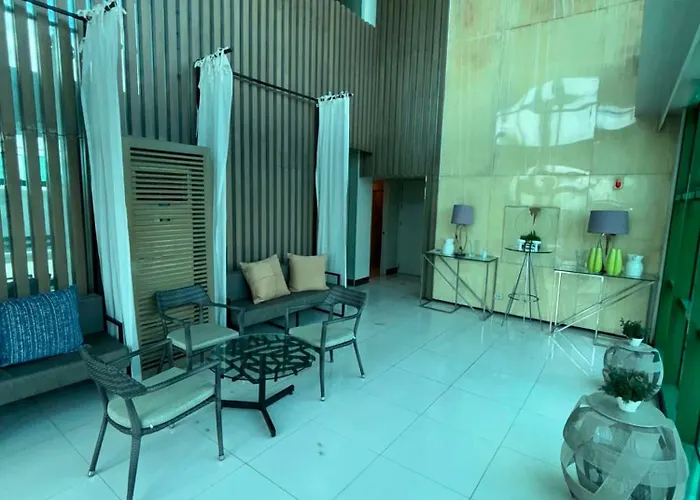 Symphony Tower2 Apartahotel *
